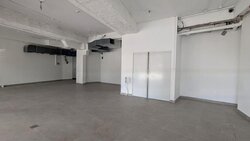 Mackenzie Regency (D9), Retail #457651431